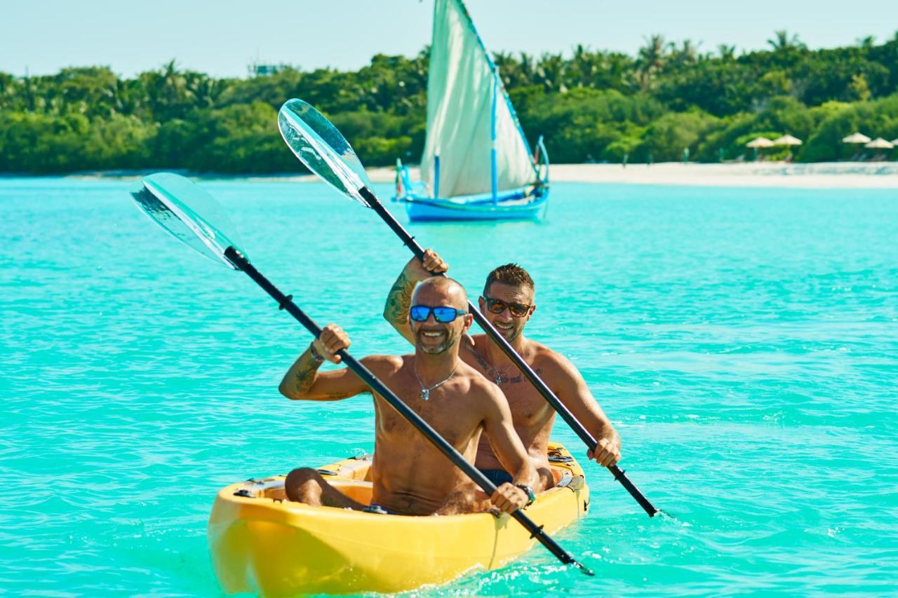 The Barefoot Eco Hotel Hanimaadhoo Island Exteriör bild