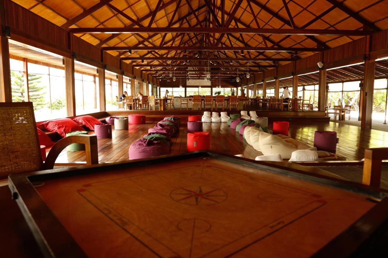 The Barefoot Eco Hotel Hanimaadhoo Island Exteriör bild