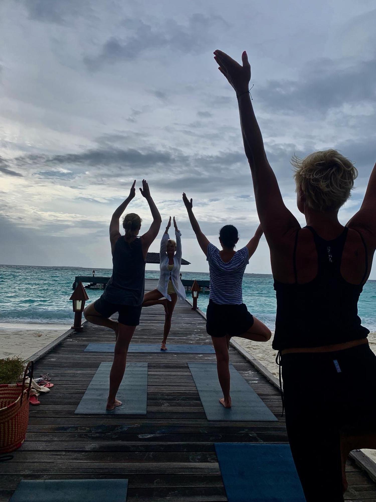 The Barefoot Eco Hotel Hanimaadhoo Island Exteriör bild