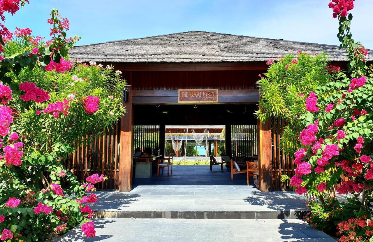 The Barefoot Eco Hotel Hanimaadhoo Island Exteriör bild